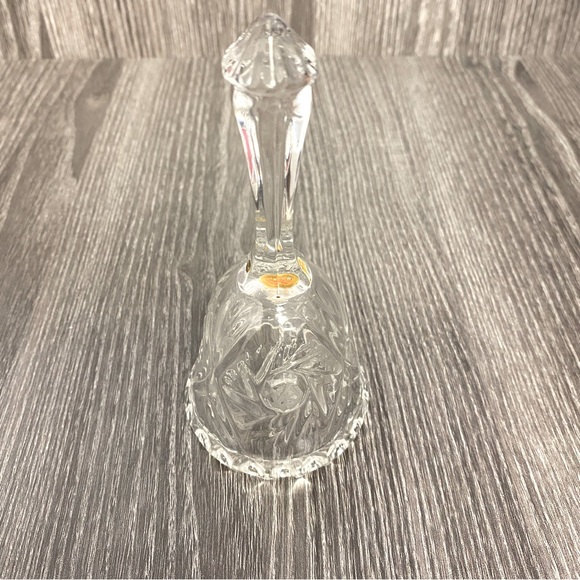 Vintage Handcut Pinwheel Crystal Bell by Crystal Clear Yugoslavia with box - Picture 2 of 10